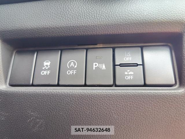 Suzuki SWIFT 2021-12 7252491-21