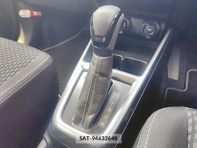 Suzuki SWIFT 2021-12 7252491-25