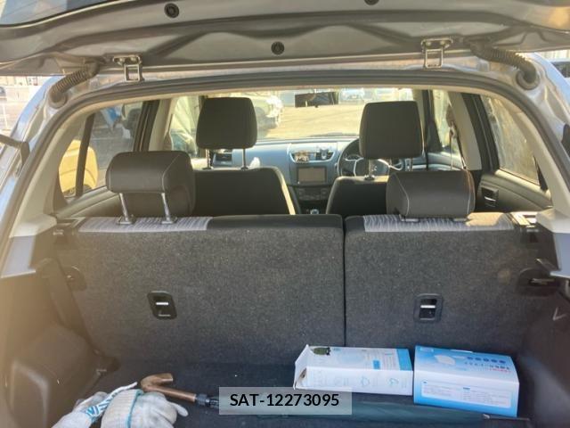 Suzuki SWIFT 2012-02 7273057-11