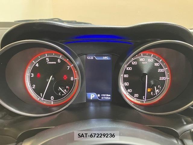 Suzuki SWIFT 2017-01 7458202-21