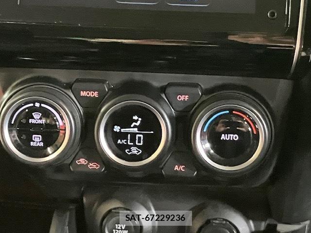 Suzuki SWIFT 2017-01 7458202-28