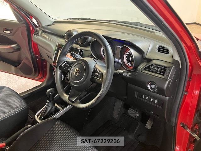 Suzuki SWIFT 2017-01 7458202-8