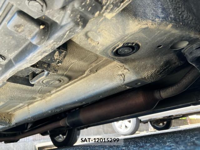 Suzuki SWIFT 2012-09 7562940-10