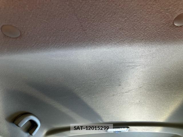 Suzuki SWIFT 2012-09 7562940-15