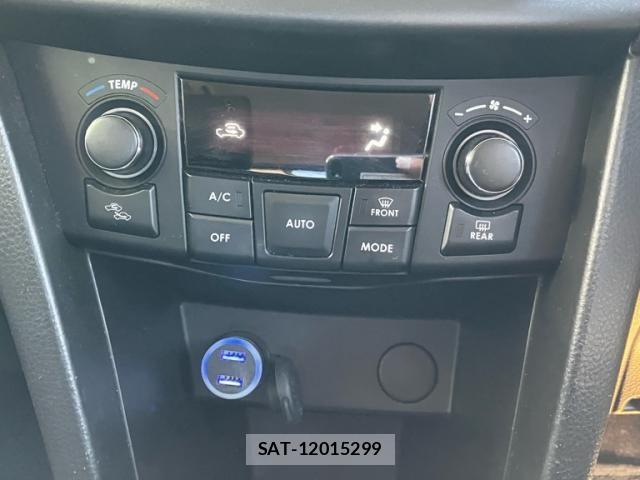 Suzuki SWIFT 2012-09 7562940-22