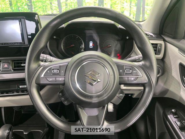 Suzuki SWIFT 2024-07 7620526-11