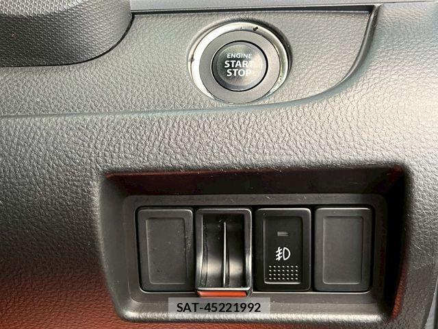 Suzuki SWIFT 2012-12 7879788-17