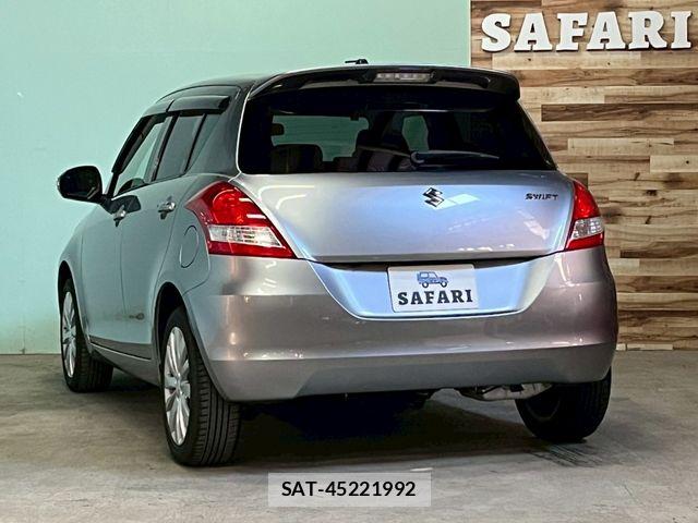 Suzuki SWIFT 2012-12 7879788-1