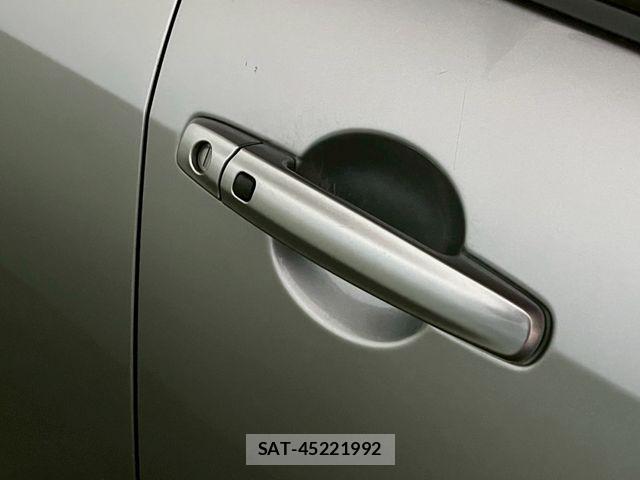 Suzuki SWIFT 2012-12 7879788-23