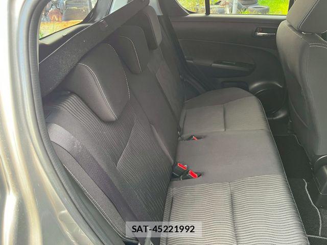 Suzuki SWIFT 2012-12 7879788-4