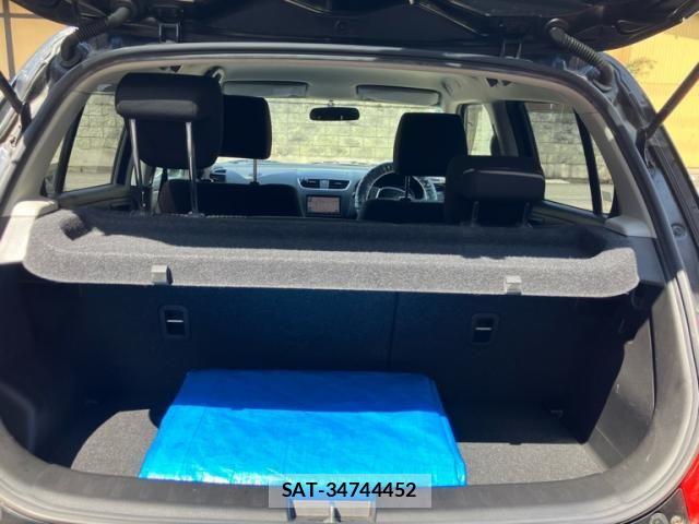 Suzuki SWIFT 2011-09 8038584-29