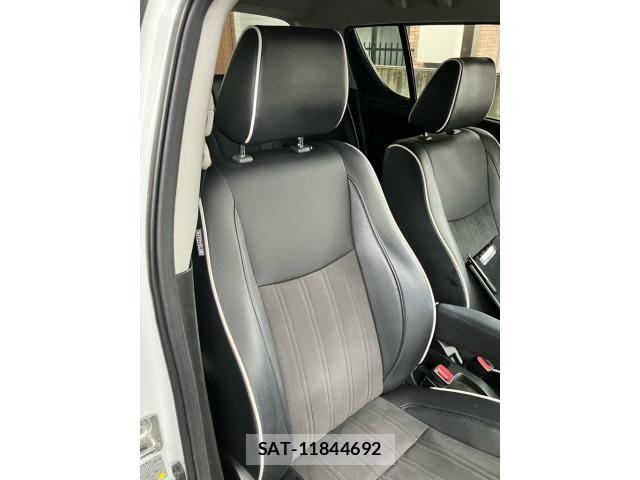 Suzuki SWIFT 2015-10 8038585-12