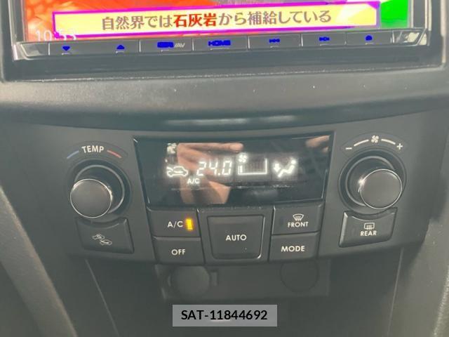 Suzuki SWIFT 2015-10 8038585-19