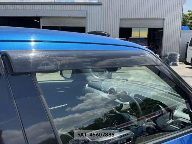 Suzuki SWIFT 2020-07 8161218-27