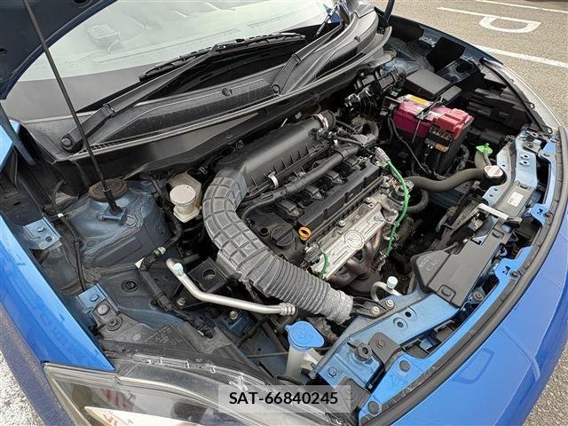Suzuki SWIFT 2018-05 8210497-18
