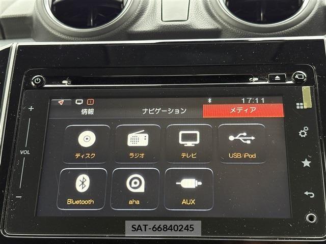 Suzuki SWIFT 2018-05 8210497-28