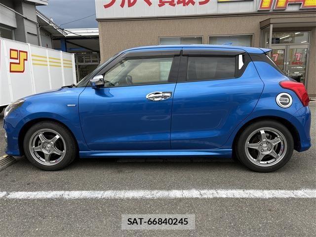 Suzuki SWIFT 2018-05 8210497-4
