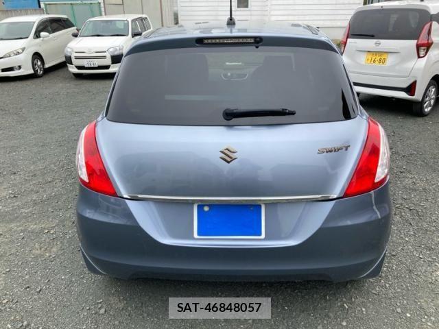 Suzuki SWIFT 2013-09 8232017-3