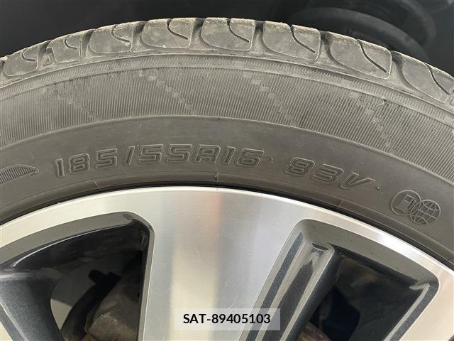 Suzuki SWIFT 2017-03 8338079-9