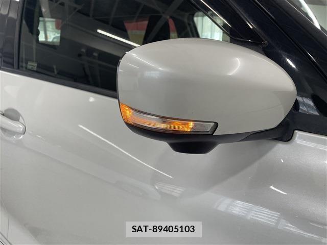 Suzuki SWIFT 2017-03 8338079-14