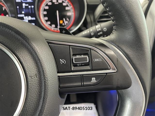 Suzuki SWIFT 2017-03 8338079-20