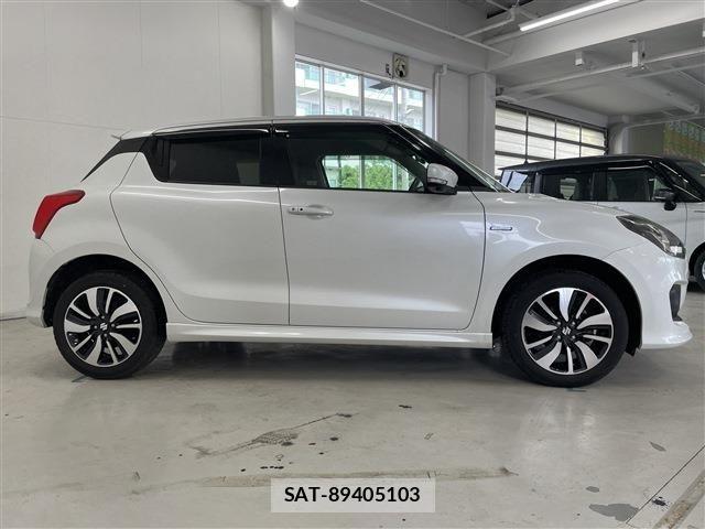 Suzuki SWIFT 2017-03 8338079-3