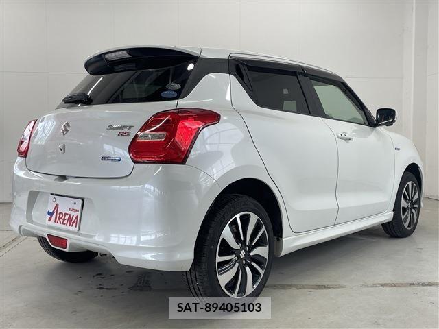 Suzuki SWIFT 2017-03 8338079-4