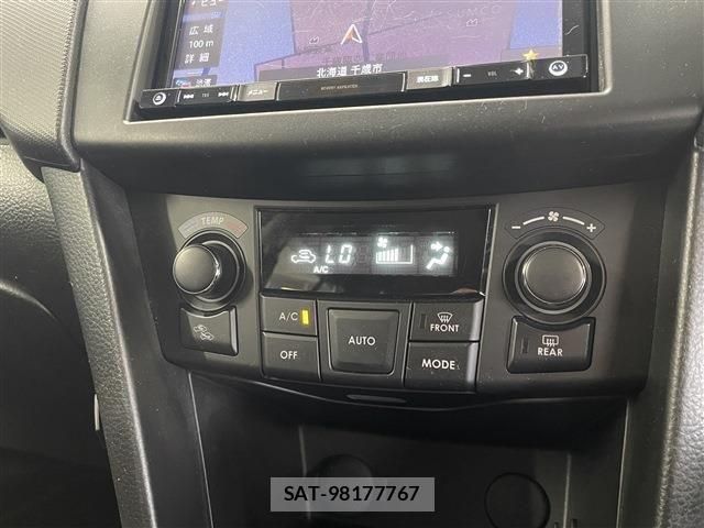 Suzuki SWIFT 2013-08 8338078-26