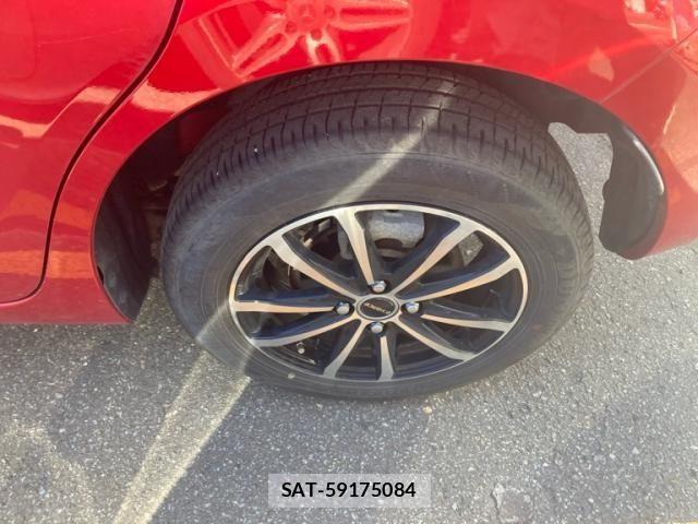 Suzuki SWIFT 2017-06 8369103-11