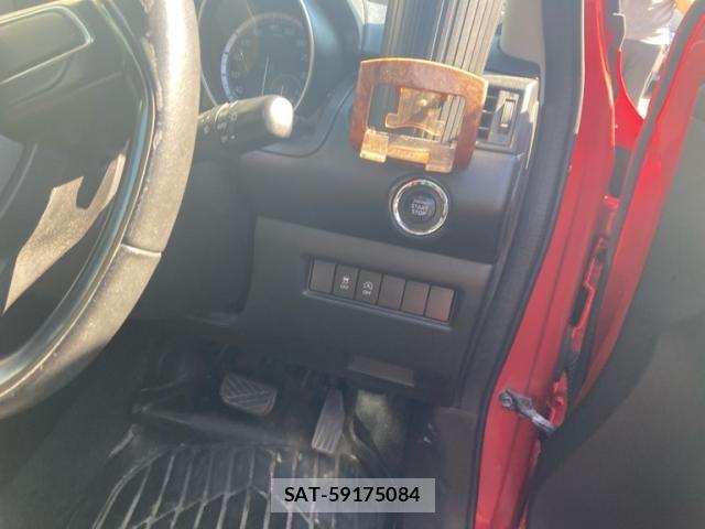 Suzuki SWIFT 2017-06 8369103-23