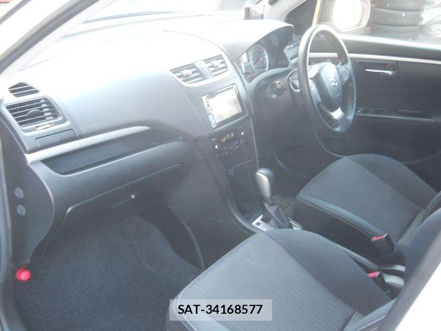 Suzuki SWIFT 2012-11 8369105-11