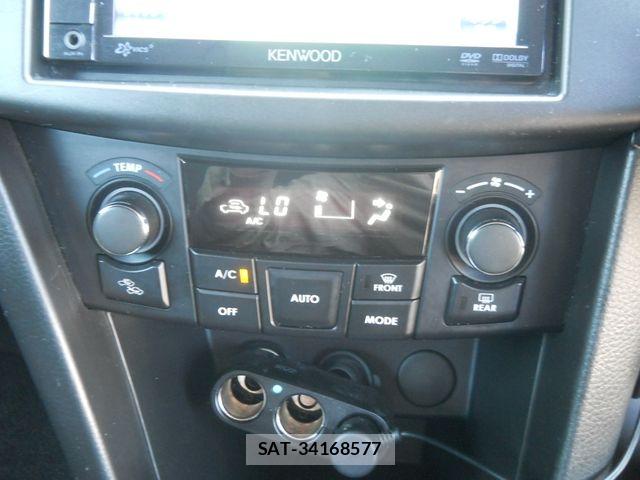 Suzuki SWIFT 2012-11 8369105-17