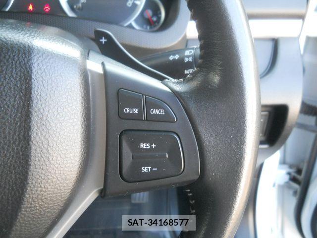 Suzuki SWIFT 2012-11 8369105-19