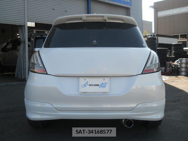 Suzuki SWIFT 2012-11 8369105-5