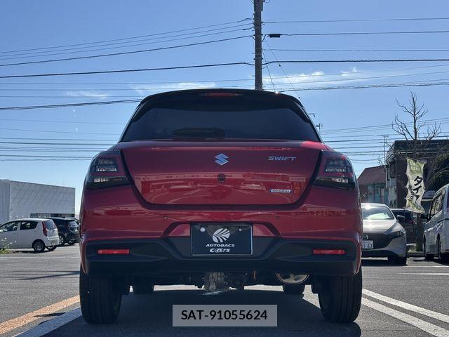 Suzuki SWIFT 2026-02 8415234-13