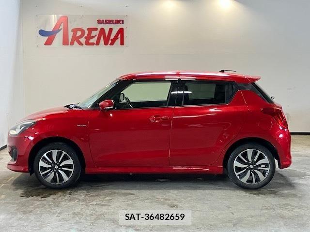 Suzuki SWIFT 2017-01 8438948-4