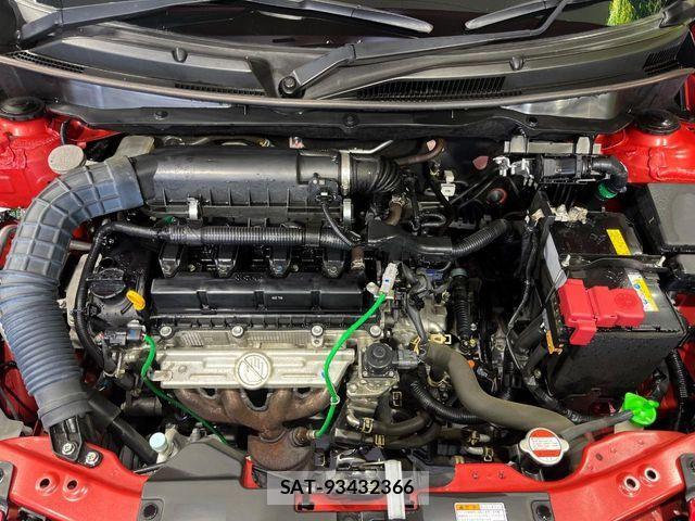 Suzuki SWIFT 2020-06 8527621-17