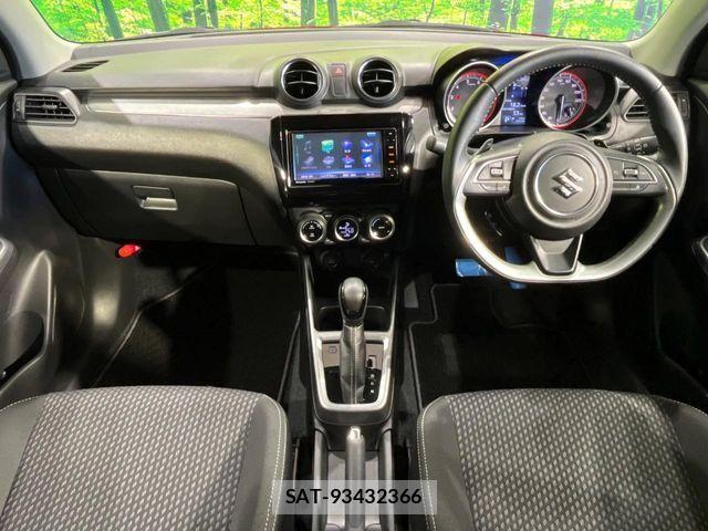 Suzuki SWIFT 2020-06 8527621-1