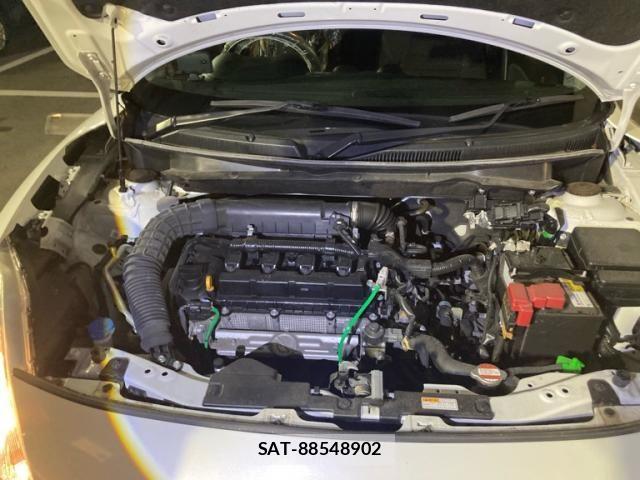 Suzuki SWIFT 2022-12 8629180-11