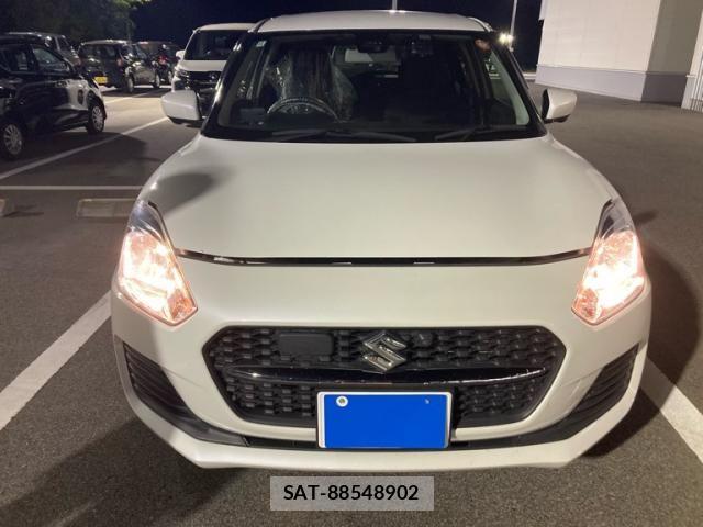 Suzuki SWIFT 2022-12 8629180-1