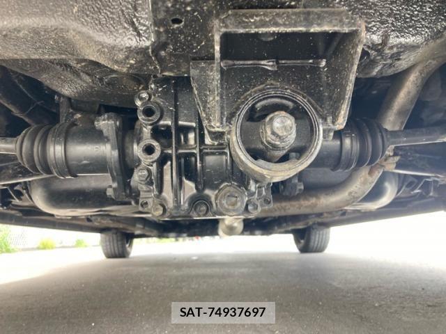 Suzuki SWIFT 2012-09 8661854-5