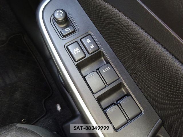 Suzuki SWIFT 2019-12 8797644-12
