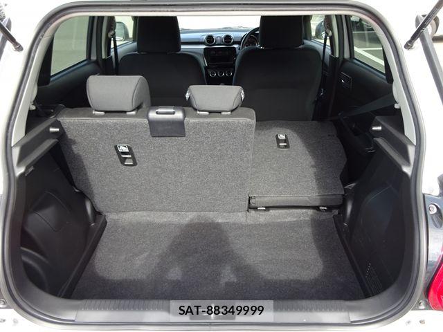 Suzuki SWIFT 2019-12 8797644-21
