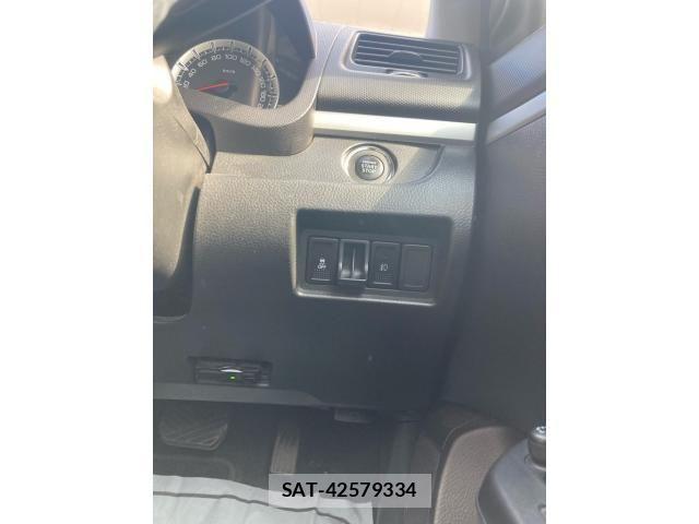 Suzuki SWIFT 2012-02 8831884-14