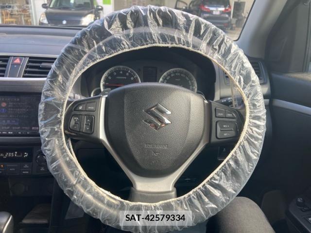 Suzuki SWIFT 2012-02 8831884-15