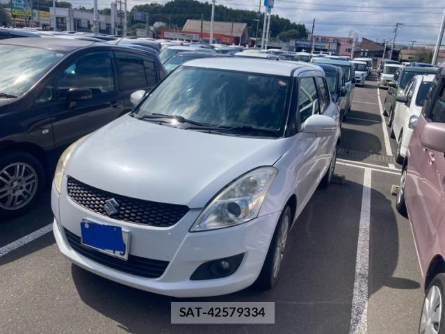Suzuki SWIFT 2012-02 8831884-3