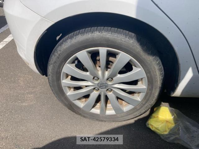 Suzuki SWIFT 2012-02 8831884-6