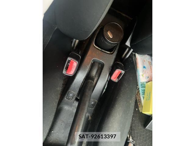 Suzuki SWIFT 2014-03 8850788-21