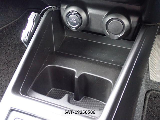 Suzuki SWIFT 2019-12 8872198-12