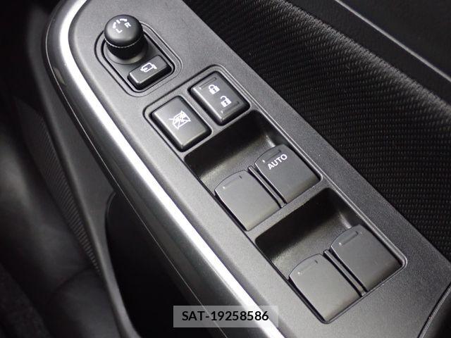 Suzuki SWIFT 2019-12 8872198-14